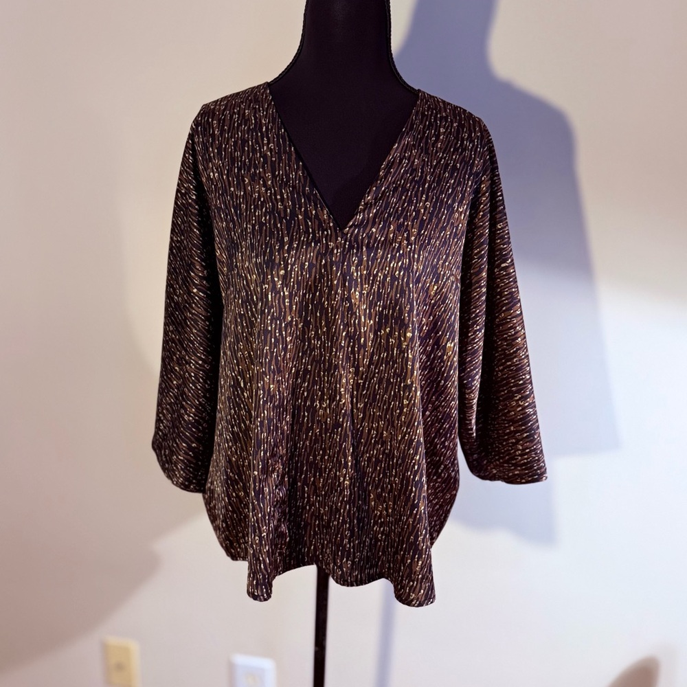 Elegant Black and Brown Women's Top